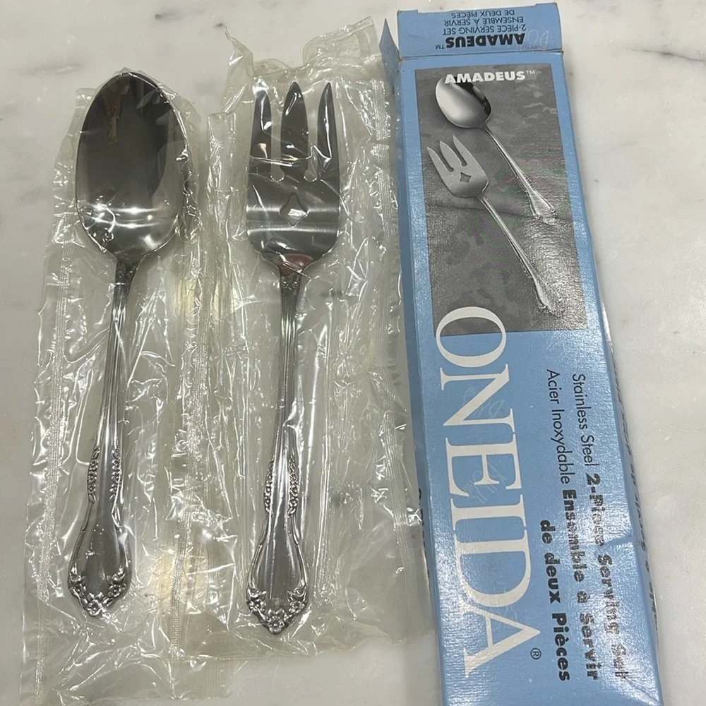 Oneida MANSFIELD Amadeus 2 pc Serving Set Stainless Steel NIB